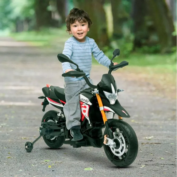 APRILIA Moto électrique Aprilia Dorsoduro 900 Pour Enfant - Avec Klaxon, Système Audio Et Roulettes De Soutien 4 APRILIA Moto électrique Aprilia Dorsoduro 900 Pour Enfant - Avec Klaxon, Système Audio Et Roulettes De Soutien – Image 2