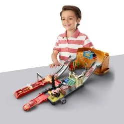 MATTEL Coffret De Jeu Radiator Springs Cars -Jeux d'imitation Soldes B2CD 3724