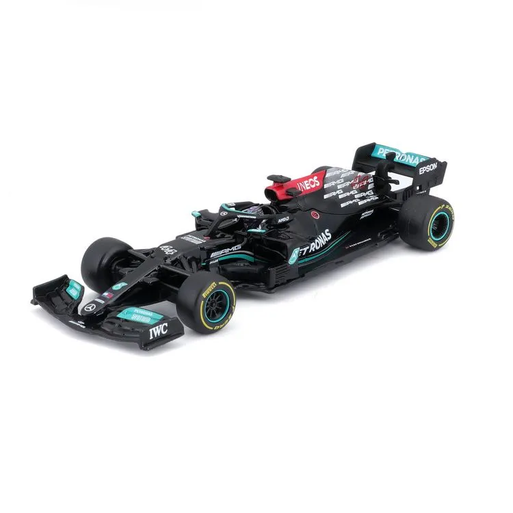 BURAGO Mercedes AMG F1 Avec Casque Hamilton 1/43 Racing 4 BURAGO Mercedes AMG F1 Avec Casque Hamilton 1/43 Racing – Image 2