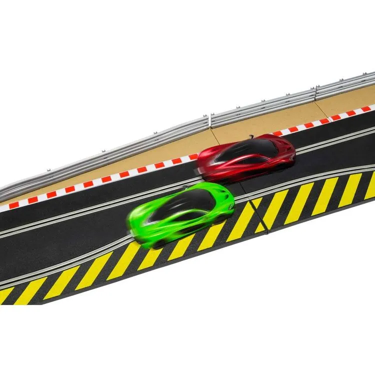 Scalextric Pack Extension De Circuit De Voiture N°2 : Rampes De Saut Et Chicane 5 Scalextric Pack Extension De Circuit De Voiture N°2 : Rampes De Saut Et Chicane – Image 3